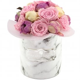 Pink Pastel Wieczne Piwonie Bouquet w Marmurowym Boxie