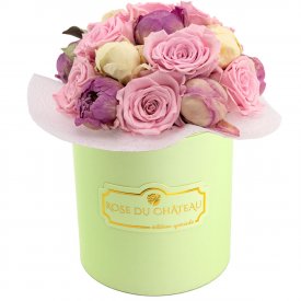 Pink Pastel Wieczne Piwonie Bouquet w Miętowym Boxie