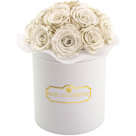 Białe Wieczne Róże Bouquet w Białym Małym Boxie