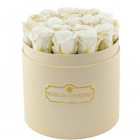 Rose eterne bianche in flowerbox pesca