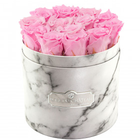 Rose eterne rosa pallido in flowerbox marmo bianco