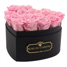 Rosafarbene Ewige Rosen in schwarzer Herzbox