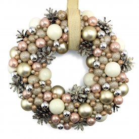 Medium Christmas Wreath - Rose Cone